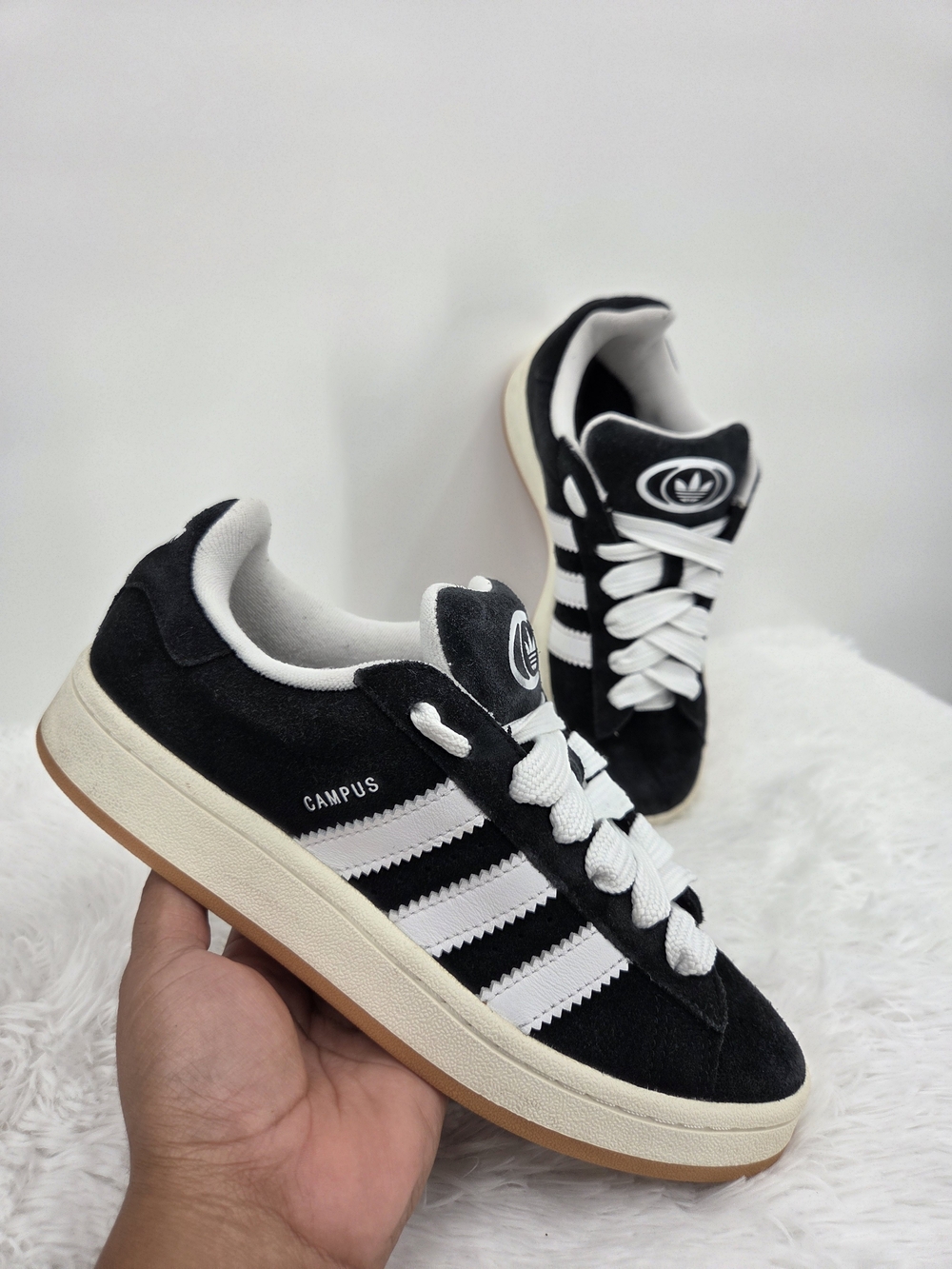 adidas Campus 00s Black White Suede Sneakers Men 6.5 Women 7.5